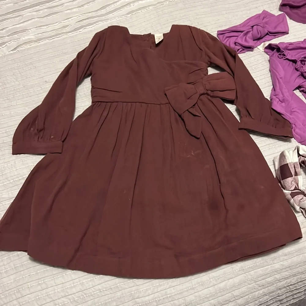 All 6 items included. Kate Quinn bundle - Picture 4 of 16